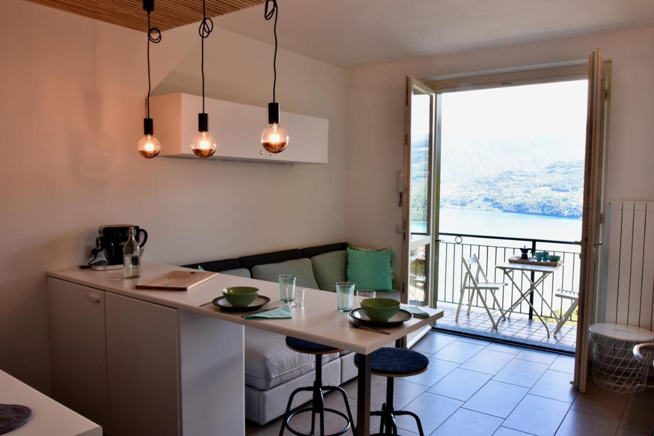 Italian Vacation Homes - La Petite Maison Du Lac Tavernola Bergamasca Luaran gambar